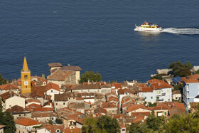 Lovran von oben Schiff c TZO