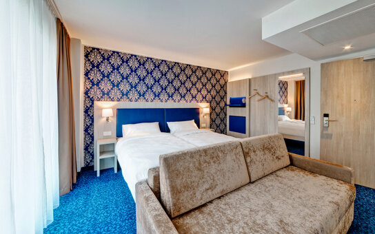 Doppelzimmer mit Couch