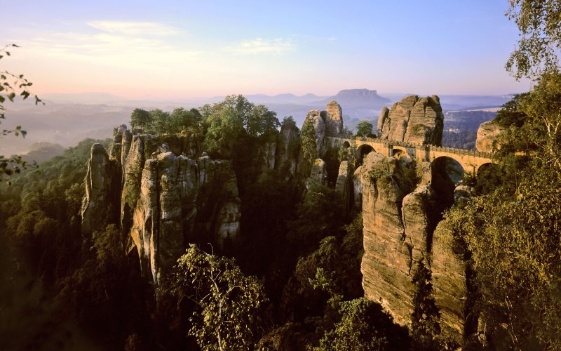 Blick auf Basteibrücke Sächsische Schweiz