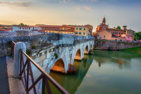 rimini pont de Tibère
