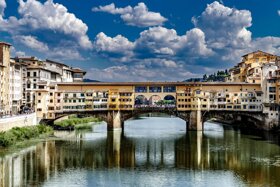 Florenz Brücke am Arno (c)Ervin Gjata-Pixabay
