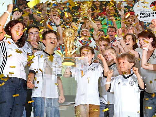 Deutsche Fußballgeschichte hautnah erleben