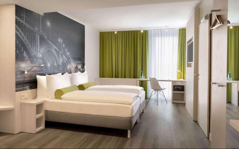 Super 8 by Wyndham Zimmer