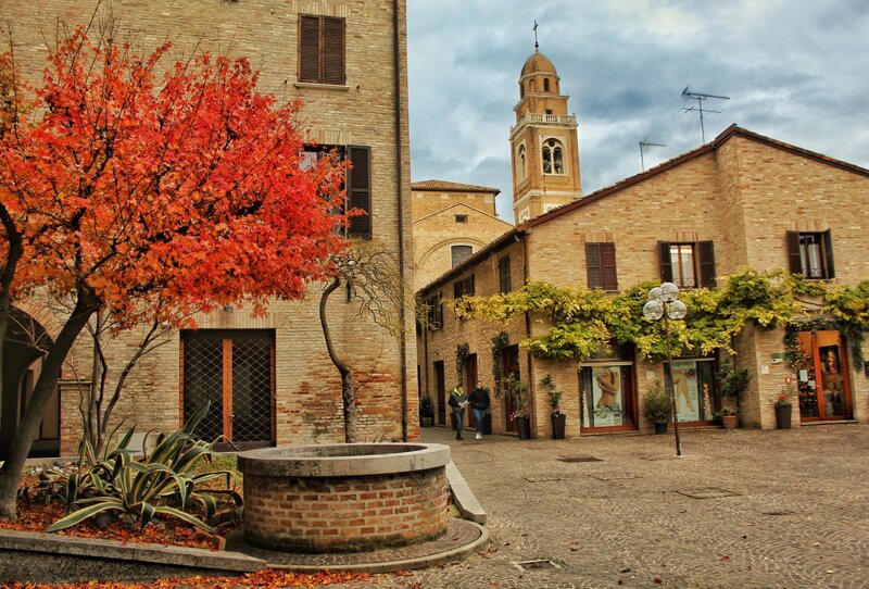 Palazzo Baccarini in Fano – historisches Stadtpalais in der Altstadt