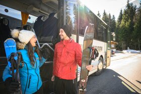 Skibus c Kitzbüheler Alpen Marketing GmbH Magdalena Laiminger