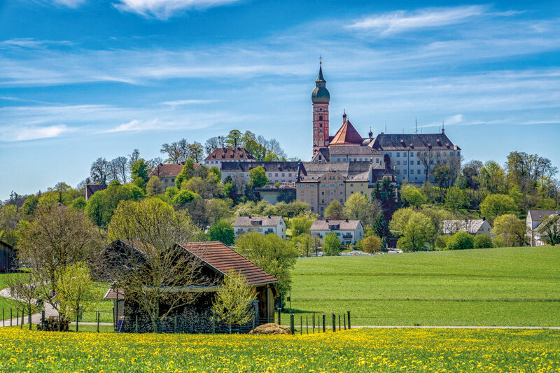 Kloster Andechs – Wallfahrtsort und Brauereidorf mit Panoramablick in Oberbayern