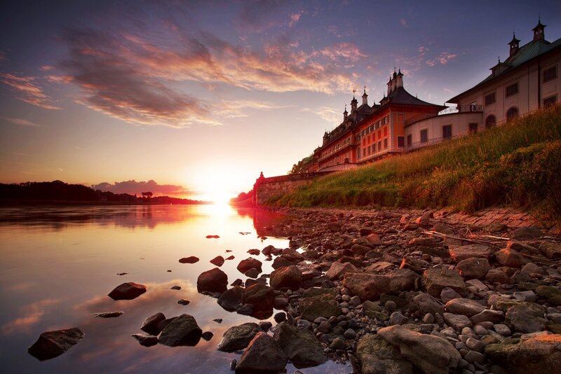 Schloss Pillnitz mit Sonnenuntergang – romantischer Kurzurlaub in Dresden Sachsen