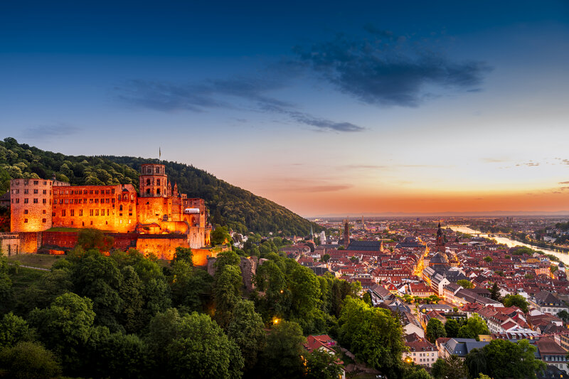 Heidelberger Schloss – Blick auf das historische Schloss nachts