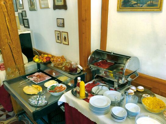 Frühstück-Hotel u tri Ruze