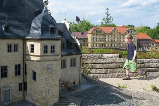 Miniaturenpark Rathaus Kleines Schloss Blankenburg c Wernigerode Tourismus GmbH