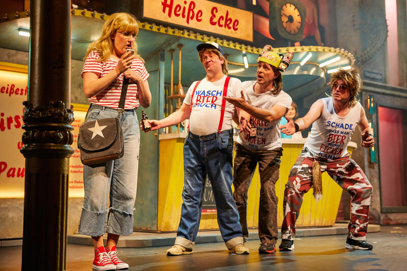 Darstellerinnen im St. Pauli Musical 