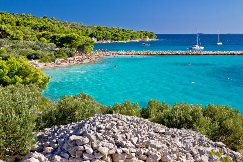 Felsenstrand in Kroatien