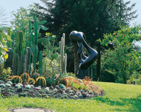 Kakteen+Skulptur fuer die Baeume