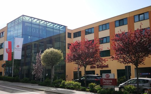 Best Western Premier Novina Hotel