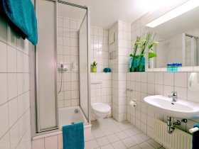 Hotel Residenz Oberhausen Badezimmer 1600x1200