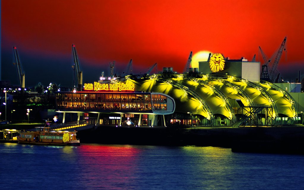 König der Löwen Stage Theater im Hamburger Hafen bei Nacht