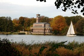 Heilandskirche Sacrow c TMB Fotoarchiv Bernd Kröger