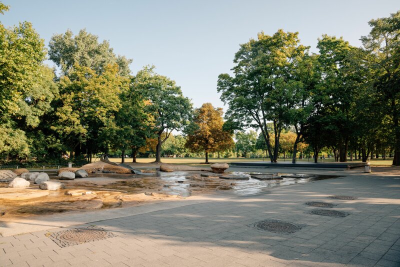 Wasserspielplatz im Mainzer Volkspark