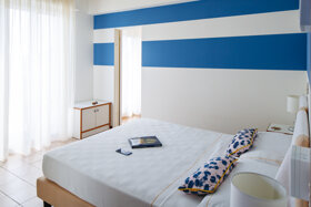 UW ImperialBeachHotelFano MarottaFano StellaMarina PlusStandard InterconnectingRoom