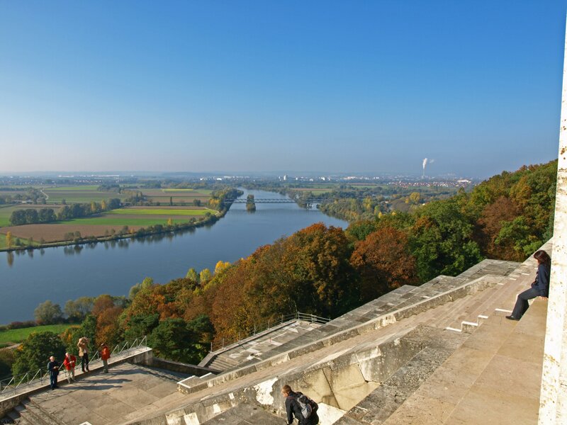 Walhalla mit Blick auf die Donau – © Krouglov / Regensburg Tourismus GmbH
