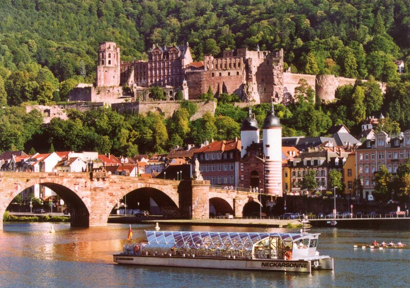 Blick auf die Alte Brücke und Schloss