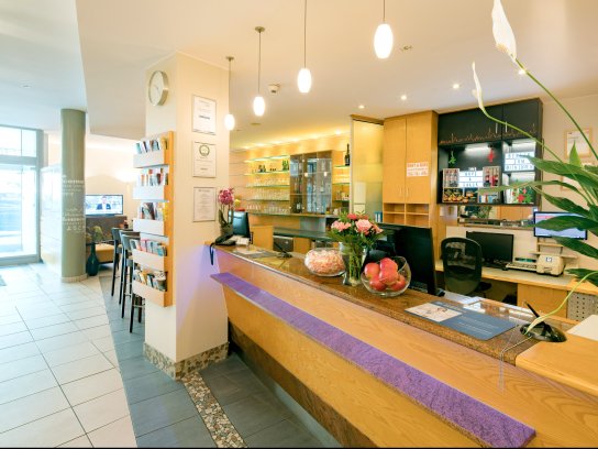 Lobby und Bar des Best Western Hotel Kantstrasse