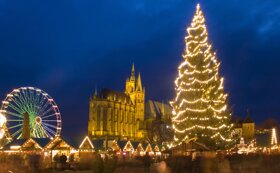 Erfurter Weihnachtsmarkt auf dem Domplatz©H.-P. Szyska Thüringer Tourismus GmbH