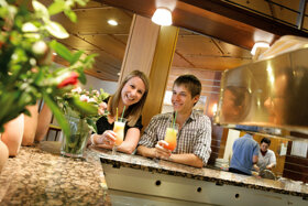 An der Bar 02 c Hotel