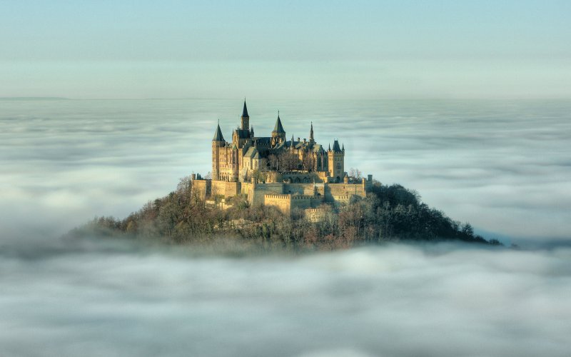 Burg Hohenzollern auf der Schwäbischen Alb