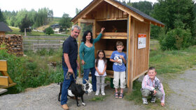 Streichelzoo Familie