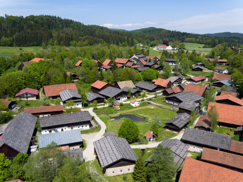 Luftbild vom Museumsdorf