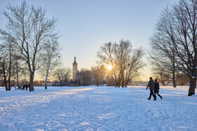 Schloss Schwerin im Winter mit Schnee (c) Oliver Borchert (3)