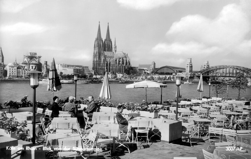 Sünner-Terrassen direkt am Rhein in Köln