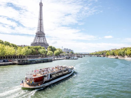 Paris ganz klassisch – mit dem Boot auf der Seine