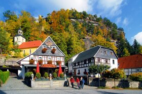 Berg Oybin c Naturpark Zittauer Gebirge