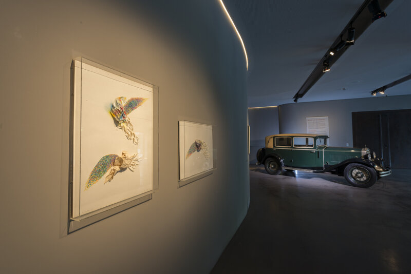 Bilder mit Auto im hintergrund