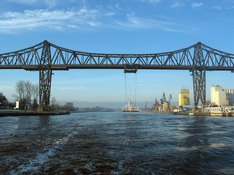 Historische Schwebebrücke am Nord-Ostsee-Kanal