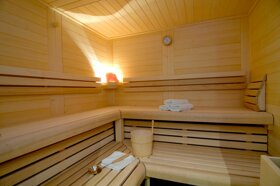 024-WEL-health-amp-beauty 73497418