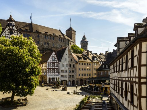 Mit der Bimmelbahn durch die malerische Altstadt