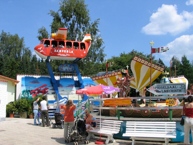 Churpfalzpark Crazy Plane