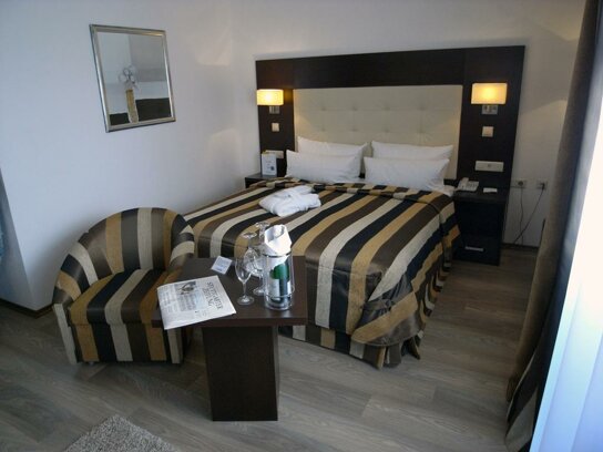 Doppelzimmer mit Sessel