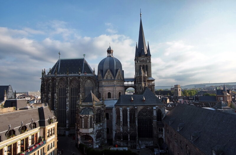 Aachener Dom Außenansicht