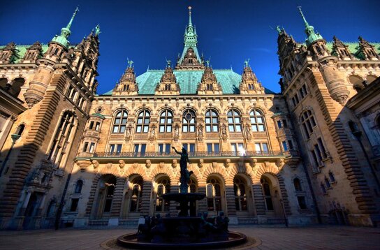 HAMBURG Rathaus