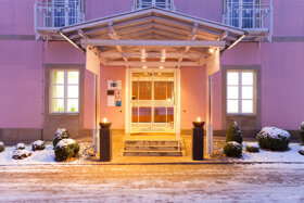 Relexa Hotel Eingang c Hotel