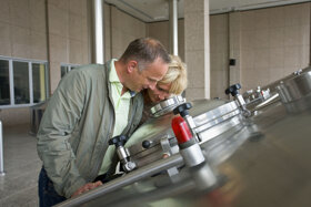 gaeste bei radeberger brauereibesichtigung im sudhaus unterwegs c Radeberger Gruppe KG, Frankfurt
