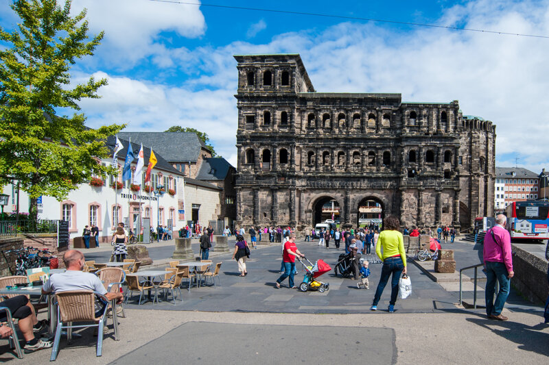 Porta Nigra Trier im Sommer © Trier Tourismus und Marketing GmbH