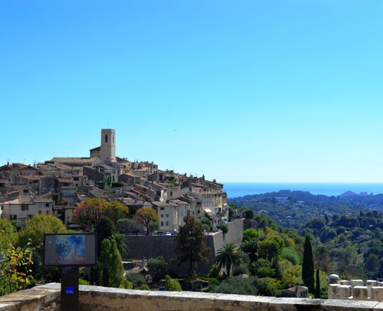 St-Paul-de-Vence, Lutrin côte d'azur des peintres c CRT Côte d'Azur