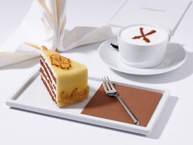 MEISSEN Torte Copyright MEISSEN