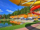 Familienferien mit eigenem Wasserpark