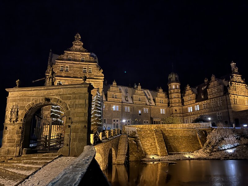Adventsmarkt auf der Burg